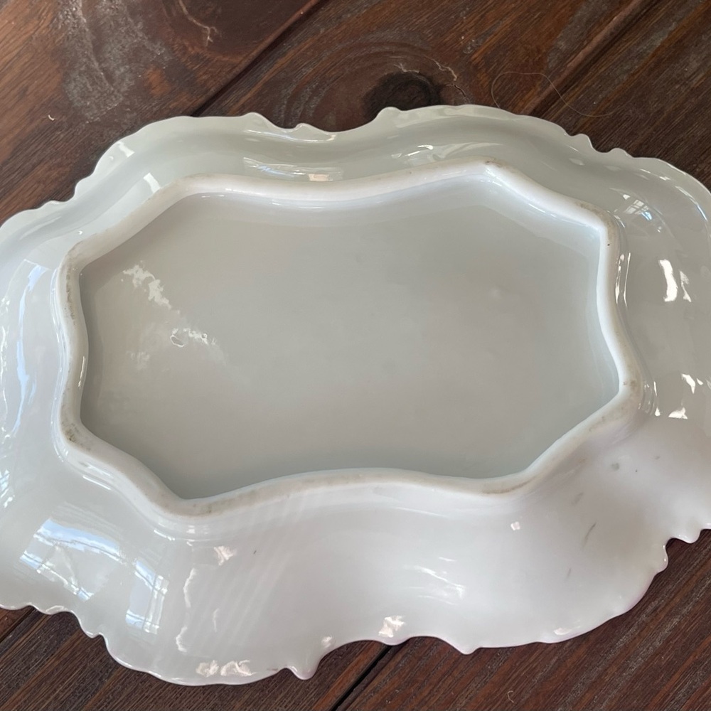 Antique Limoges Hand Painted Porcelain Dresser Tray produced in 1900s - Picture 4 of 6